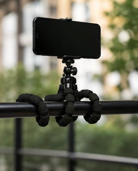Flexible Tripod With Universal Octopus Leg